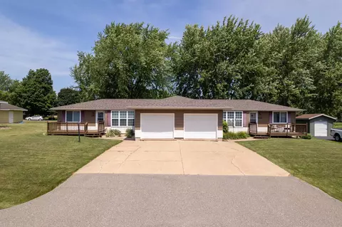 1607-1609 E Upham St, Marshfield, WI 54449