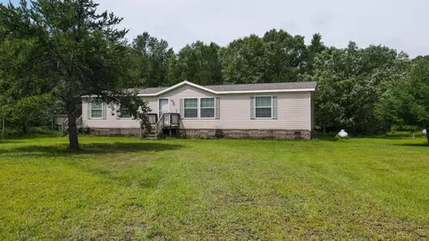 739 W 17th Dr, Arkdale, WI 54613
