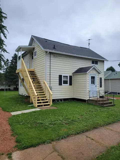 Exterior - 613 E Becker Rd, Marshfield, WI 54449 photo 1 of 1