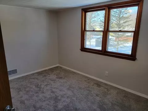 Bedroom - 613 E Becker Rd, Marshfield, WI 54449 photo 1 of 3