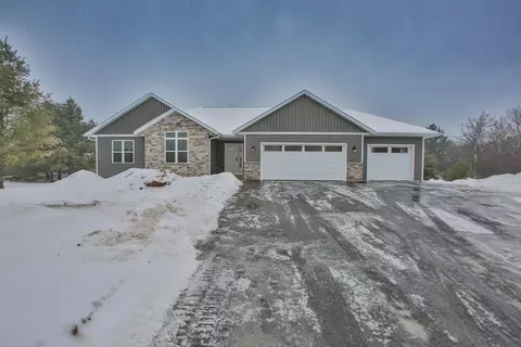 231816 Little Brook Ct, Wausau, WI 54401