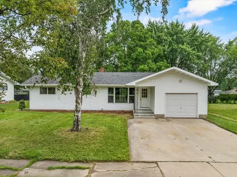 417 E Franklin St, Marshfield, WI 54449