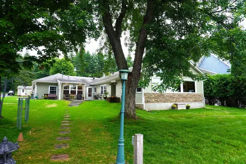 n2715 East Shore Drive, Merrill, WI 54452