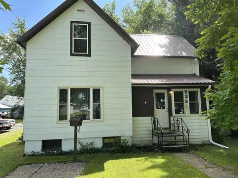 525 3rd St E, Owen, WI 54460