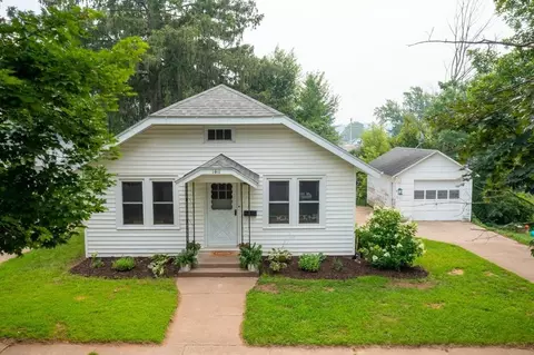 1411 N 1st Ave, Wausau, WI 54401