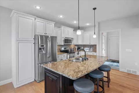 1416 E 20th St, Marshfield, WI 54449 photo 10