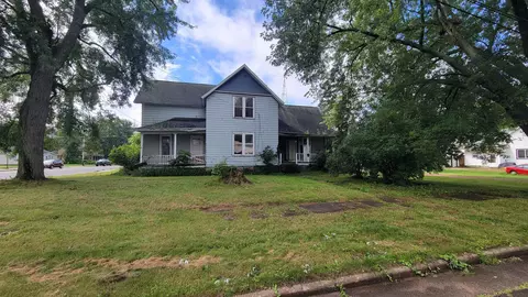 400 S Superior St, Antigo, WI 54409