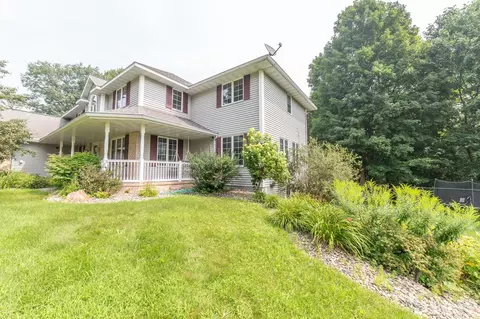 8401 Windsor Dr, Weston, WI 54476