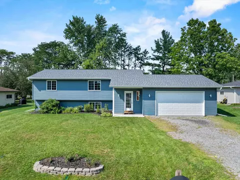 1209 E 15th St, Marshfield, WI 54449