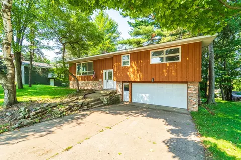 1608 N 2nd Ave, Wausau, WI 54401
