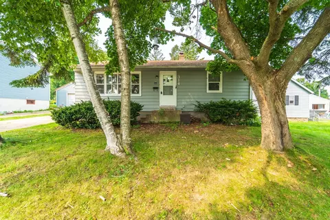 314 N 10th Ave, Wausau, WI 54401