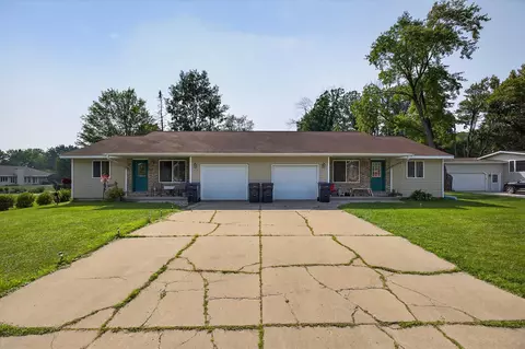 6429-6431 Ryland Ave, Vesper, WI 54489