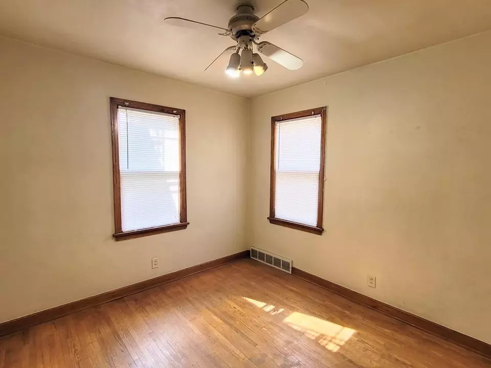 Bedroom - 1131 S 5th Ave, Wausau, WI 54401 photo 1 of 11