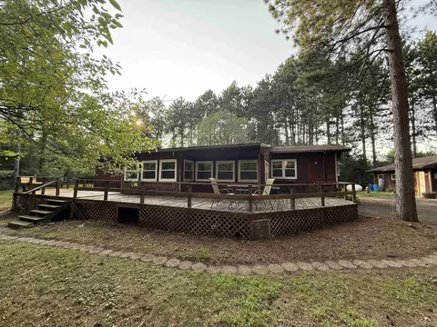 n2269 West Whispering Circle, Redgranite, WI 54970