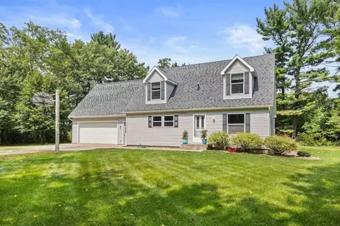 9721 Harding Rd, Plainfield, WI 54966