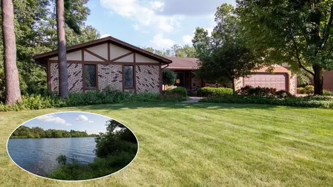 817 Becher Dr, Wausau, WI 54401