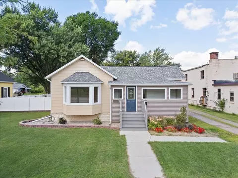 1102 S Central Ave, Marshfield, WI 54449