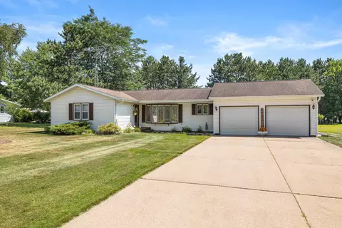 1520 Oneida Dr, Plover, WI 54467
