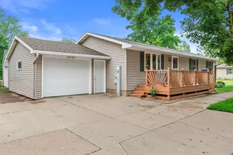 2908 Blaine St, Stevens Point, WI 54481