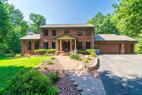 222512 Starflower Dr, Wausau, WI 54401