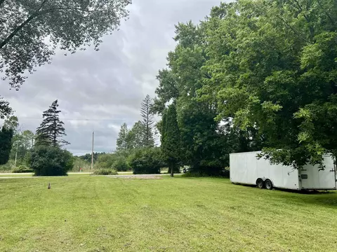 120 Frontage Rd, Iola, WI 54945 photo 7