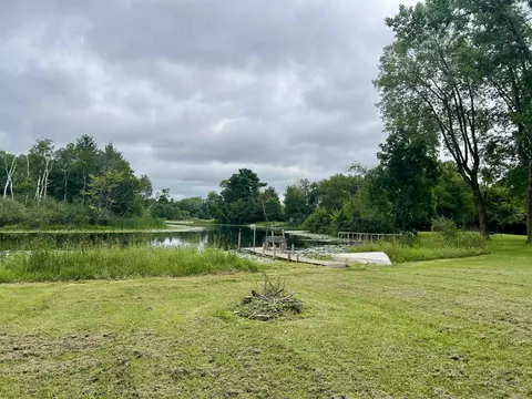 120 Frontage Rd, Iola, WI 54945 photo 8