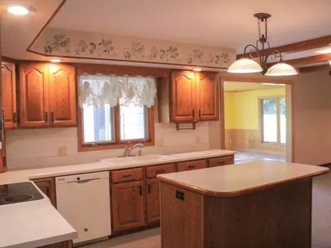 Kitchen - 416 E Beech St, Edgar, WI 54426 photo 2 of 5