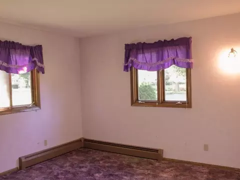 Bedroom - 416 E Beech St, Edgar, WI 54426 photo 4 of 8