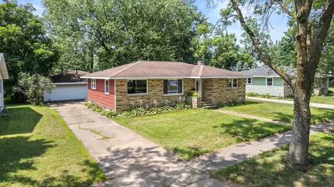 1824 Gilkay St, Stevens Point, WI 54481