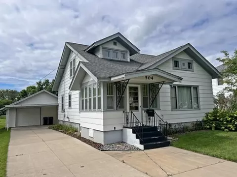 504 S Peach Ave, Marshfield, WI 54449