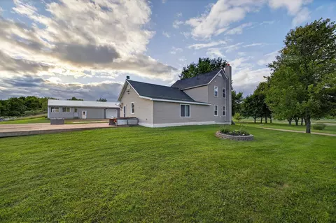 Exterior - e2290 Flaata Road, Iola, WI 54945 photo 9 of 10