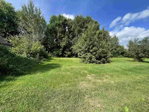 000 Sycamore St, Abbotsford, WI 54405