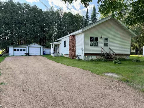 223 Date St, Tigerton, WI 54486