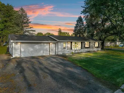 106 S Oak St, Spencer, WI 54479