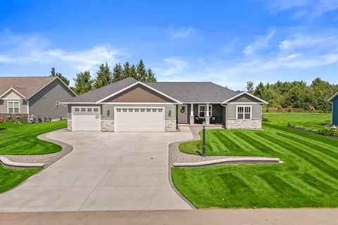 620 W Silverleaf Ct, Plover, WI 54467