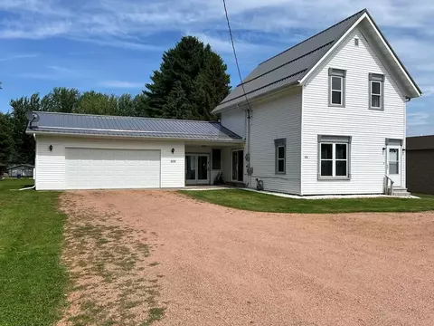408 E Grand Ave, Wittenberg, WI 54499