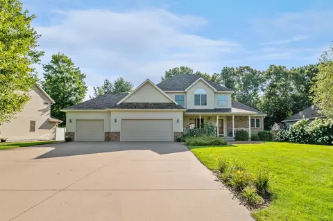 1950 Norway Pine Dr, Plover, WI 54467