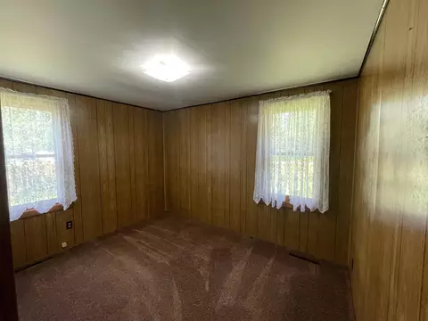 Bedroom - n10012 Dardis Lake Lane, Phillips, WI 54555 photo 1 of 4