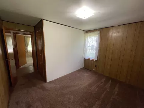 Bedroom - n10012 Dardis Lake Lane, Phillips, WI 54555 photo 2 of 4