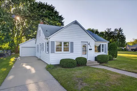 350 S 17th Ave, Wisconsin Rapids, WI 54495