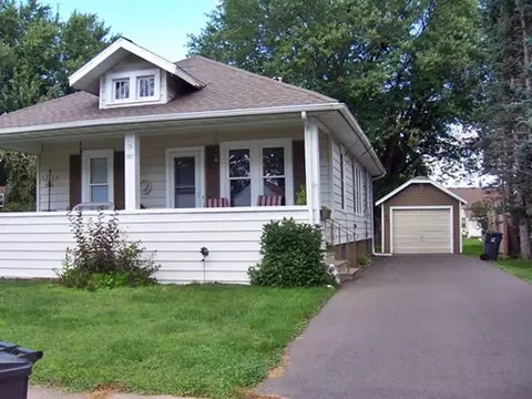 409 W 6th St, Marshfield, WI 54449