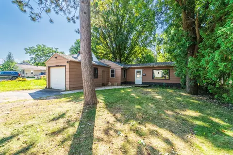 1419 Lake St, Wausau, WI 54401