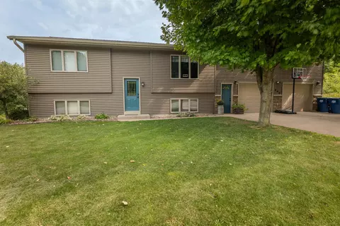 604 Thornapple St, Marathon, WI 54448