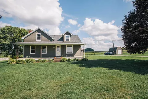 806 Pease St, Augusta, WI 54722