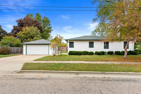 1911 2nd St N, Wisconsin Rapids, WI 54494