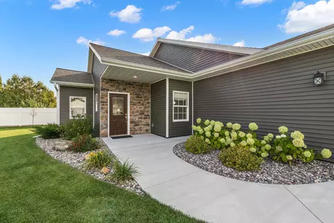 37 Angelo Ct, Stevens Point, WI 54481 photo 3