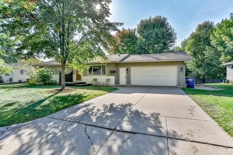 1106 Arnold St, Rothschild, WI 54474