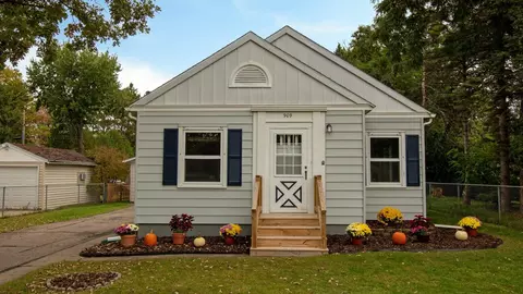 909 S 14th Ave, Wausau, WI 54401