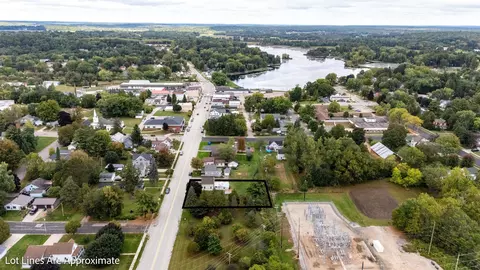 275 S Main St, Iola, WI 54945 photo 39