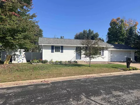 1109 Pasha Ave, Mosinee, WI 54455